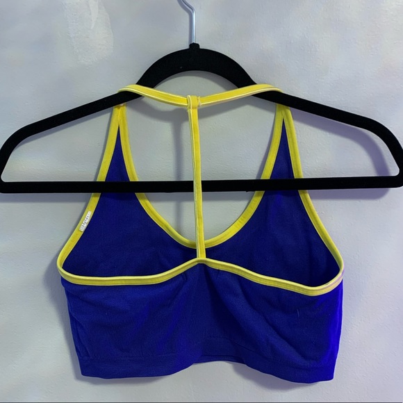 F21 Workout Tank - Picture 2 of 2